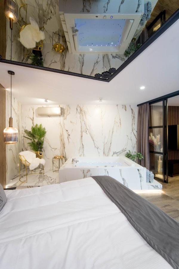 Jacuzzi Apartment Main Square 克拉科夫 外观 照片